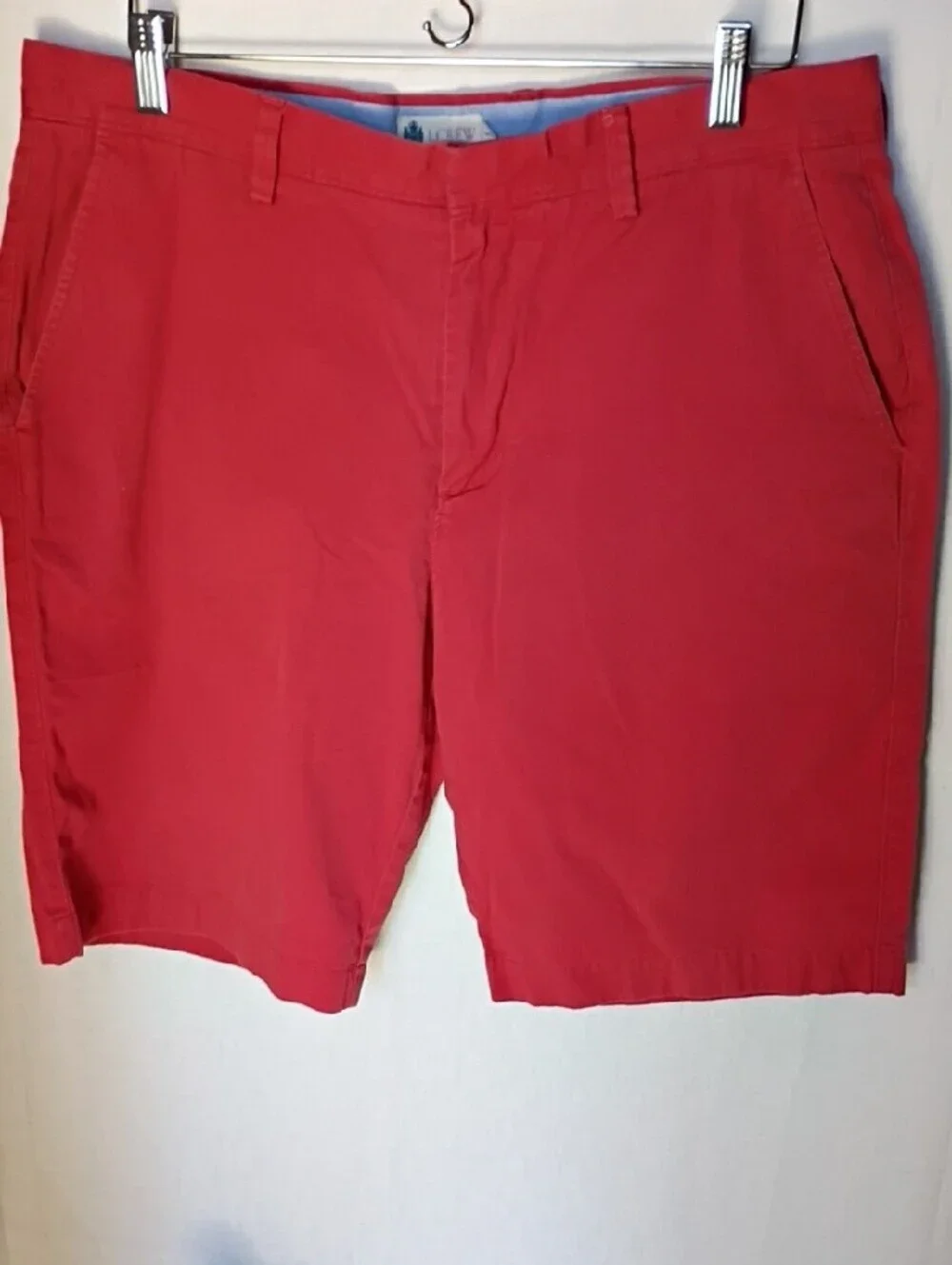 J. Crew Men’s Coral Color Flat Front Chino Shorts Size 34